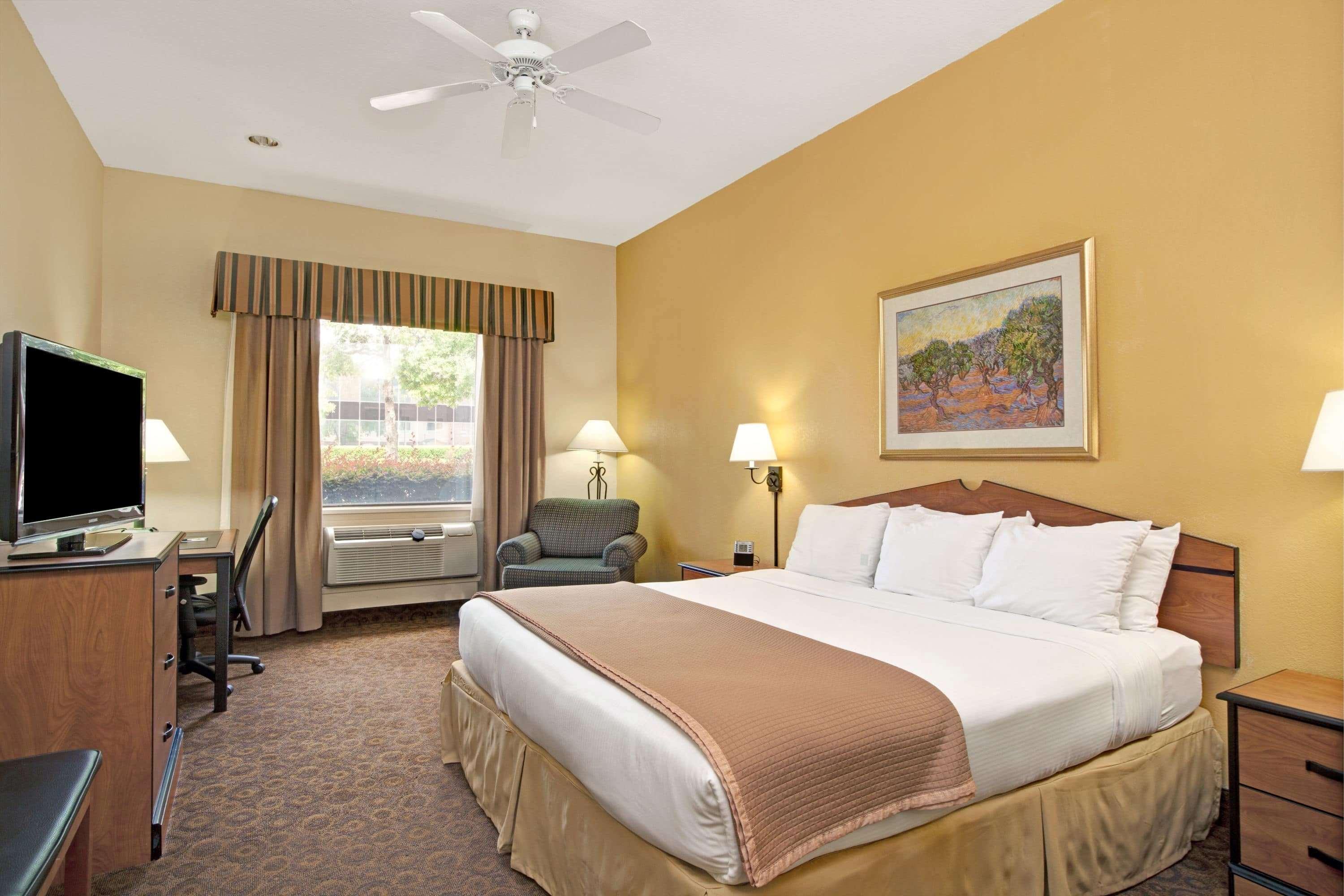 Wingate By Wyndham Houston Bush Intercontinental Airport Hotel Aldine Exterior photo